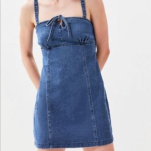 PacSun Keyhole Denim Dress